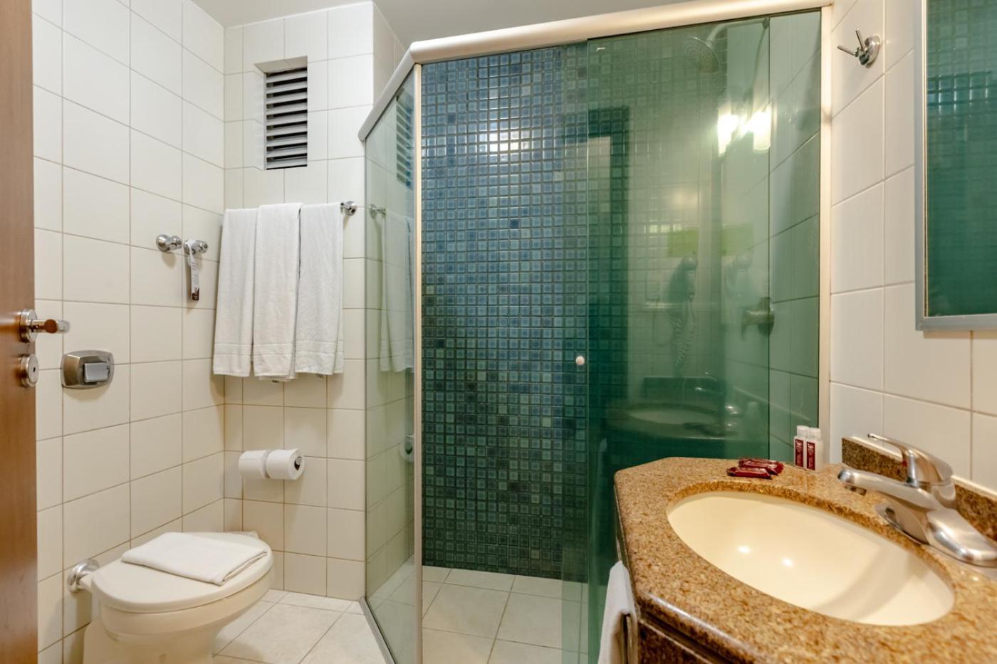 Pires Hotel
