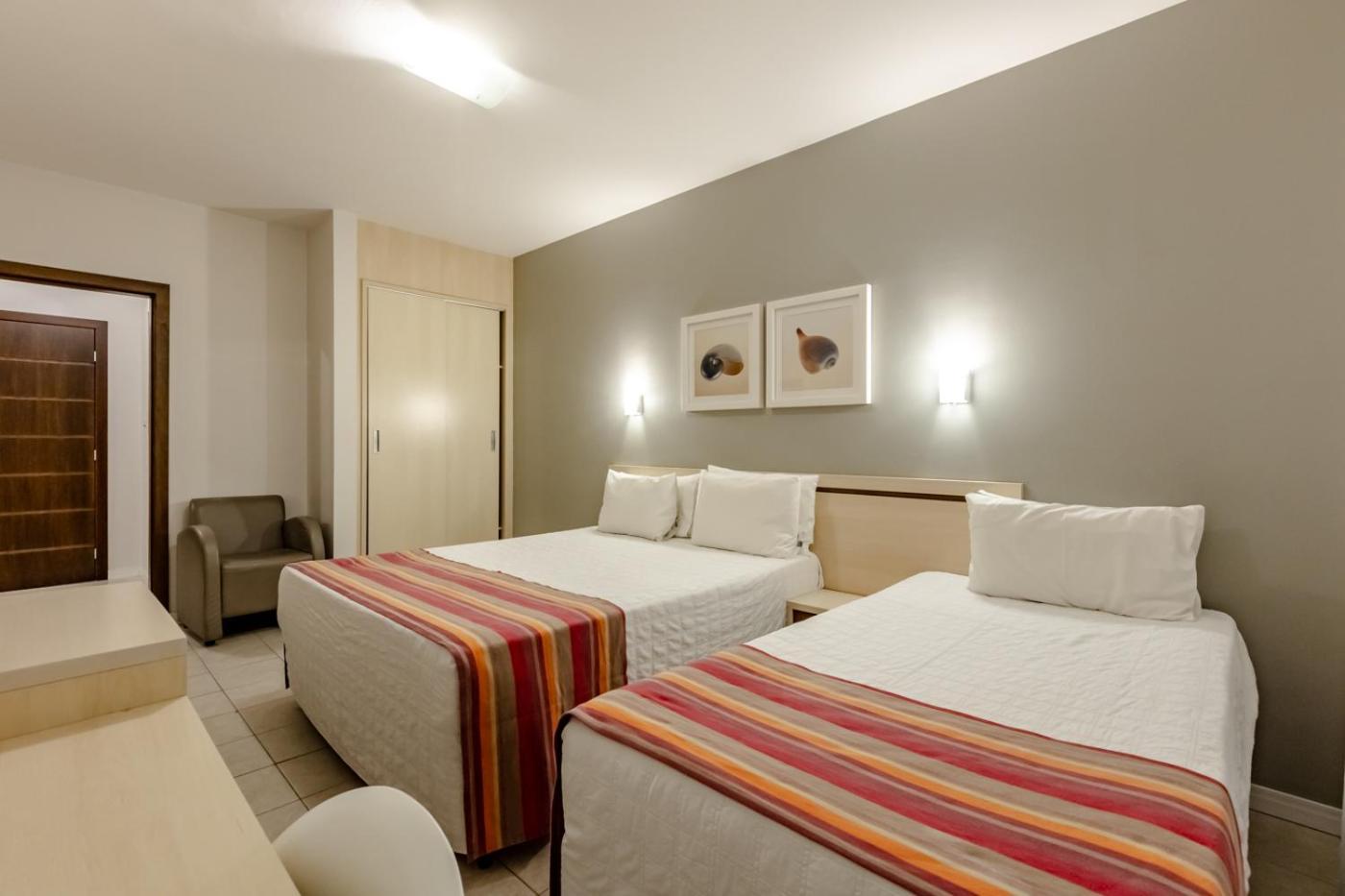 Pires 4* Balneário Camboriú